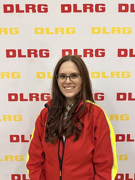 Stellv. Leiterin der Öffentlichkeitsarbeit: Rebecca Selbach